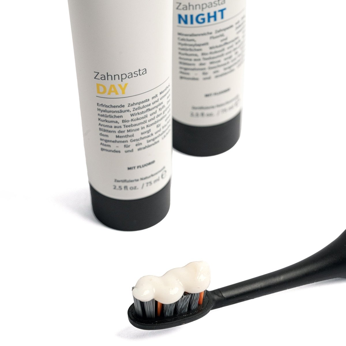 Zahnpasta Day & Night